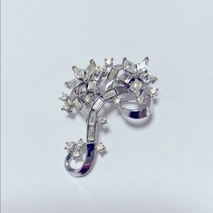 Vintage Crown Trifari Signed Clear Rhinestone A. Philippe Midcentury Brooch Pin